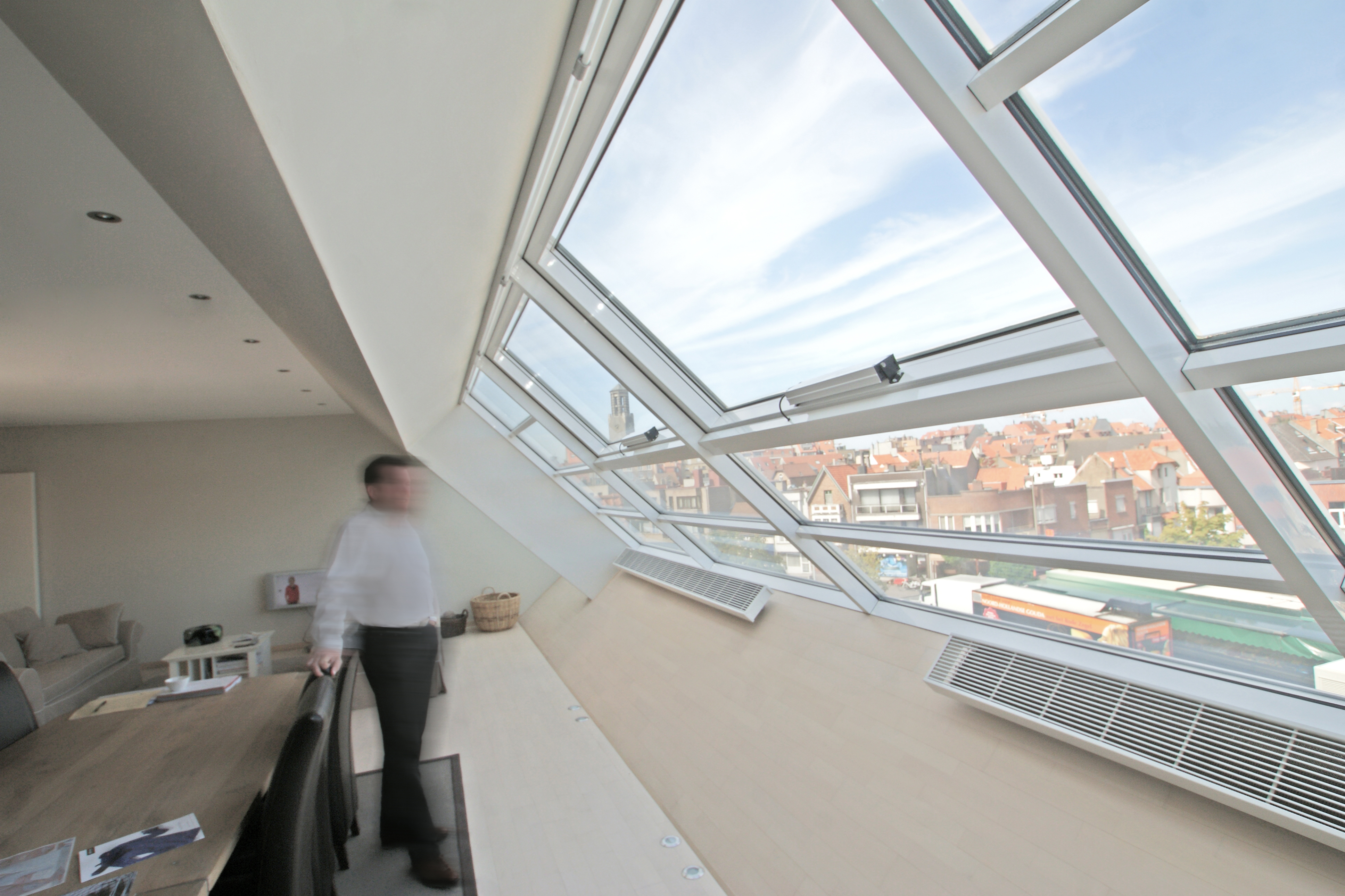 Dirk Coopman, architect, groepswoningbouw, groepswoningen, glazen gevel, licht ecologie, dak in glas, roof in glass, glass construction, natural light, glass façade, natuurlijk licht, hedendaagse architectuur, appartementen, Knokke, group housing, contemporary architecture, apartments, apartment building, group houses, glass facade, light ecology, roof in glass, glass construction, natural light, glass facade, natural light